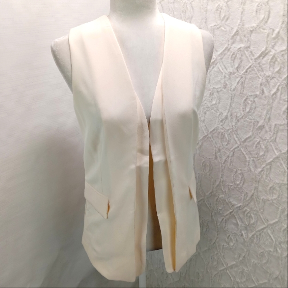 Sincerely Jules Cream Off White Open Vest Size XS NWT